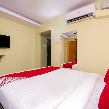 Hotel Oyo 26234 Annapurna Nilayam Vijayawāda Exteriér fotografie