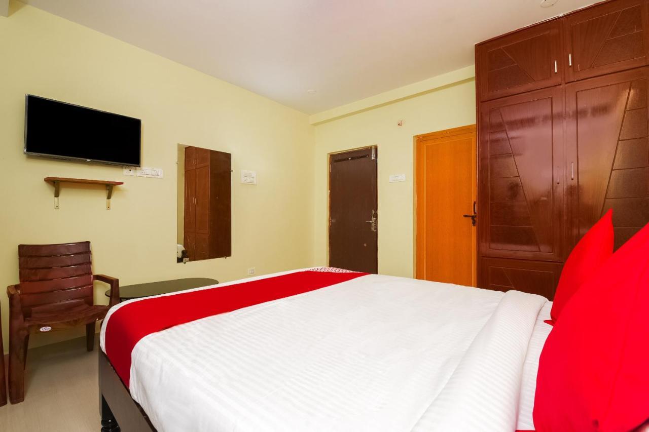 Hotel Oyo 26234 Annapurna Nilayam Vijayawāda Exteriér fotografie