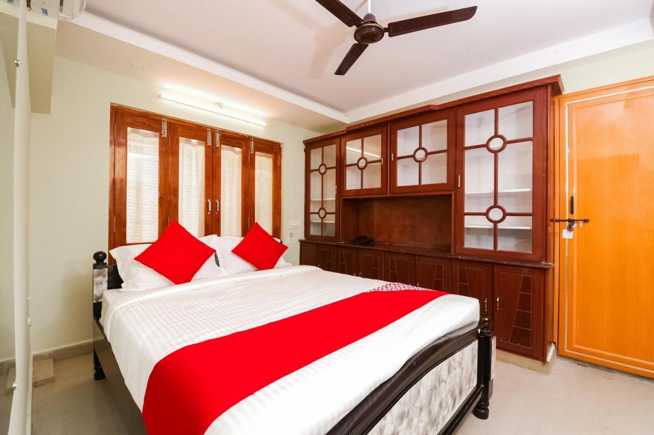 Hotel Oyo 26234 Annapurna Nilayam Vijayawāda Exteriér fotografie